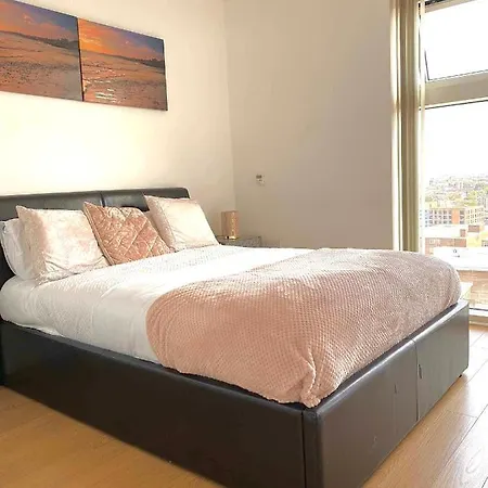 Apartment 1 Bedroom *